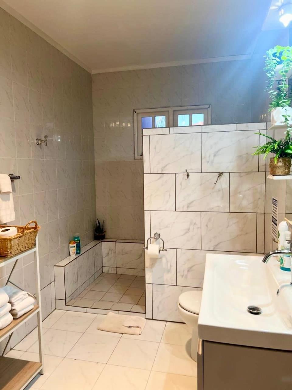 3-Bedroom Villa With A Jacuzzi Noord Εξωτερικό φωτογραφία
